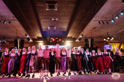 «Октоберфест-2025»: закрытие фестиваля. Группа «Динамит», 4 октября 2025 - Ресторан «Максимилианс» Челябинск - 11