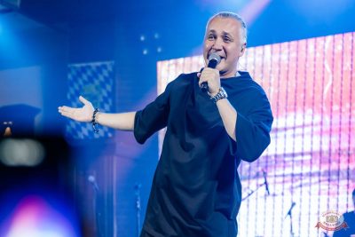 «Октоберфест-2025»: закрытие фестиваля. Группа «Динамит», 4 октября 2025 - Ресторан «Максимилианс» Челябинск - 3