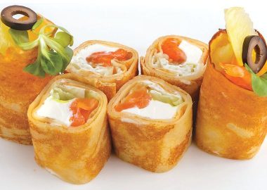 Рулеты из блинчиков