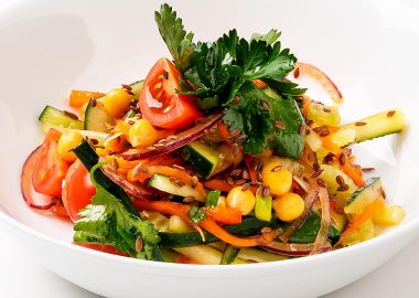 Тайский кисло-сладкий салат