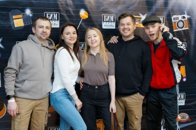 Вечеринка «Мы из 90-х» с БИМ-радио и ВИА «Волга-Волга», 1 мая 2026 - Ресторан «Максимилианс» Казань - 48