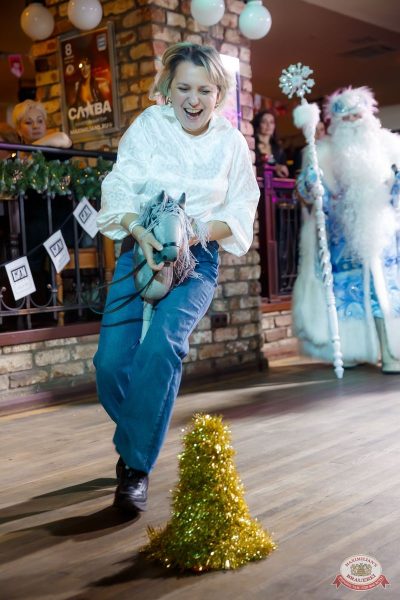 «Новогодняя ёлка для своих» от БИМ-радио, 12 декабря 2025 - Ресторан «Максимилианс» Казань - 22