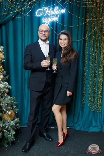 Новый год 2026: Golden night, 1 января 2026 - Ресторан «Максимилианс» Казань - 1