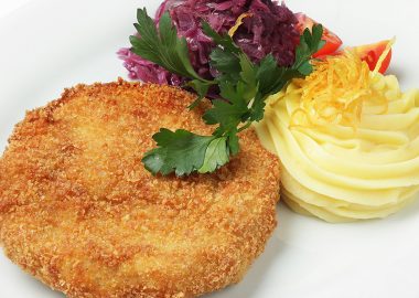 Шницель по-венски