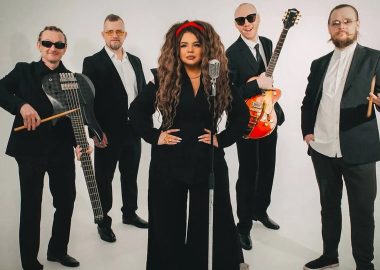 Кавер-группа «Маме нравится»