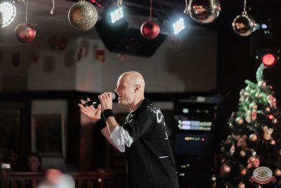 Владимир Панченко (Faktor 2) и Юрий Чистяков (Guns), 18 декабря 2025 - Ресторан «Максимилианс» Тюмень - 11