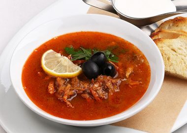 Солянка мясная