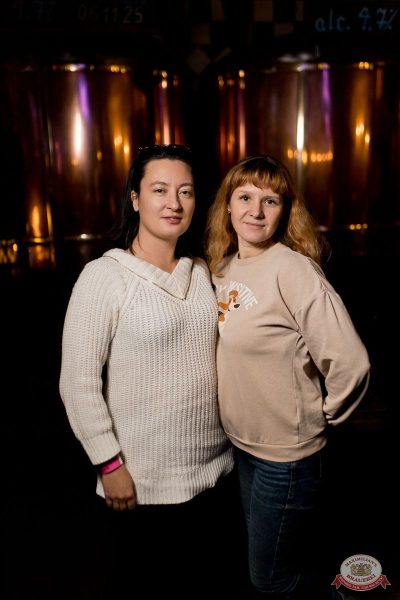 «Зажигательные нулевые» с «Авторадио» и Astero, 22 ноября 2025 - Ресторан «Максимилианс» Уфа - 24