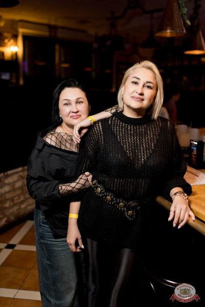 «Зажигательные нулевые» с «Авторадио» и Astero, 22 ноября 2025 - Ресторан «Максимилианс» Уфа - 38